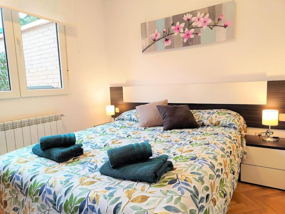 Apartamentos Turisticos Seviro Madrid Exteriör bild