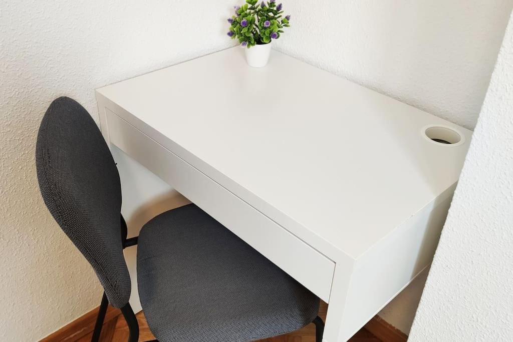 Apartamentos Turisticos Seviro Madrid Exteriör bild