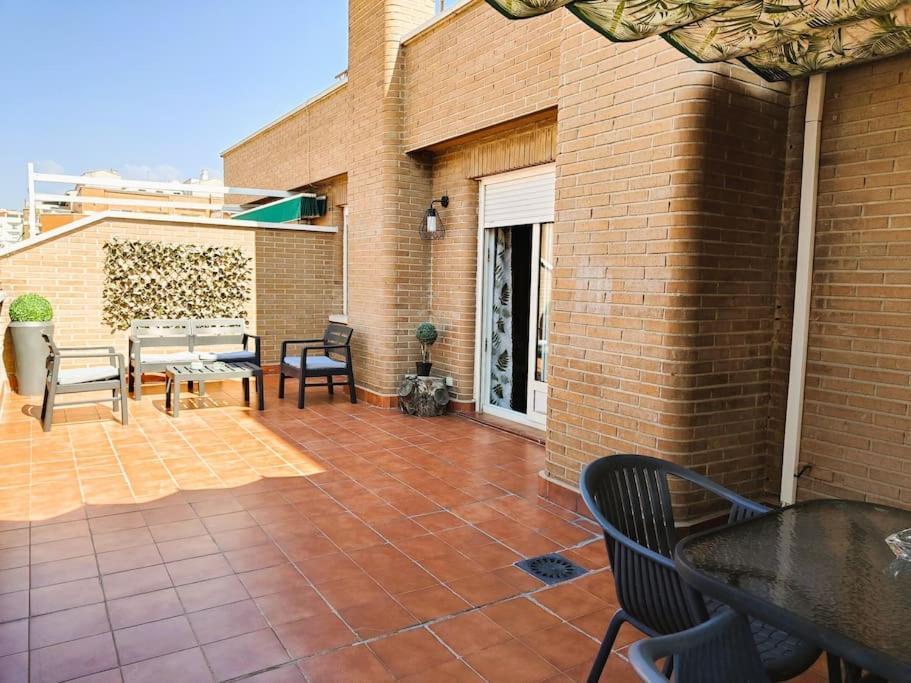 Apartamentos Turisticos Seviro Madrid Exteriör bild